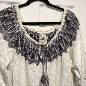 Anthropologie white and navy tunic